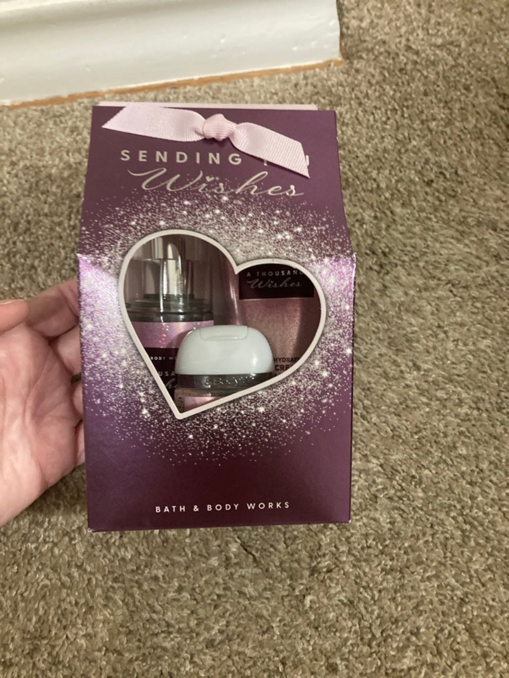 Bath & Body Works Sending Wishes Gift Set in Purple and White